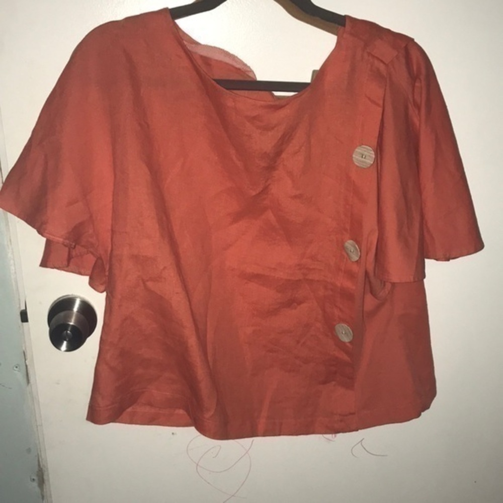 - Kensie top